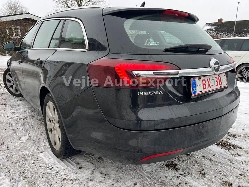 Gebraucht Opel Insignia Business Edition 131 PS (96 kW) 2015 Schwarz Limousine