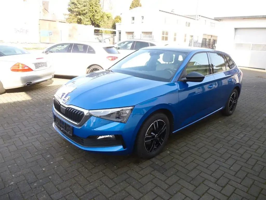 Gebraucht Skoda Scala Style 150 PS (110 kW) 2019 Blau Kleinwagen