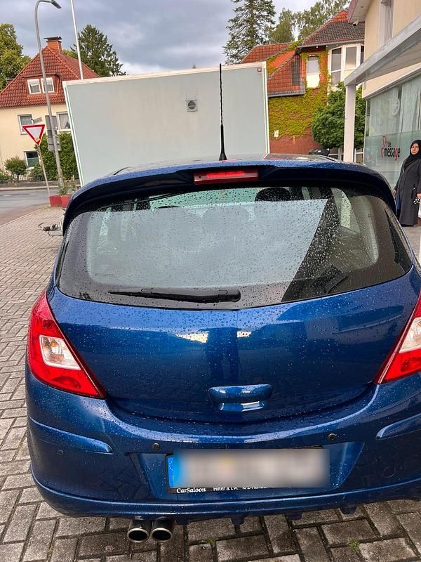 Blau Gebraucht 2007 Opel Corsa Kombi | 2.750 € (Fairer Preis) - Bild 1/4