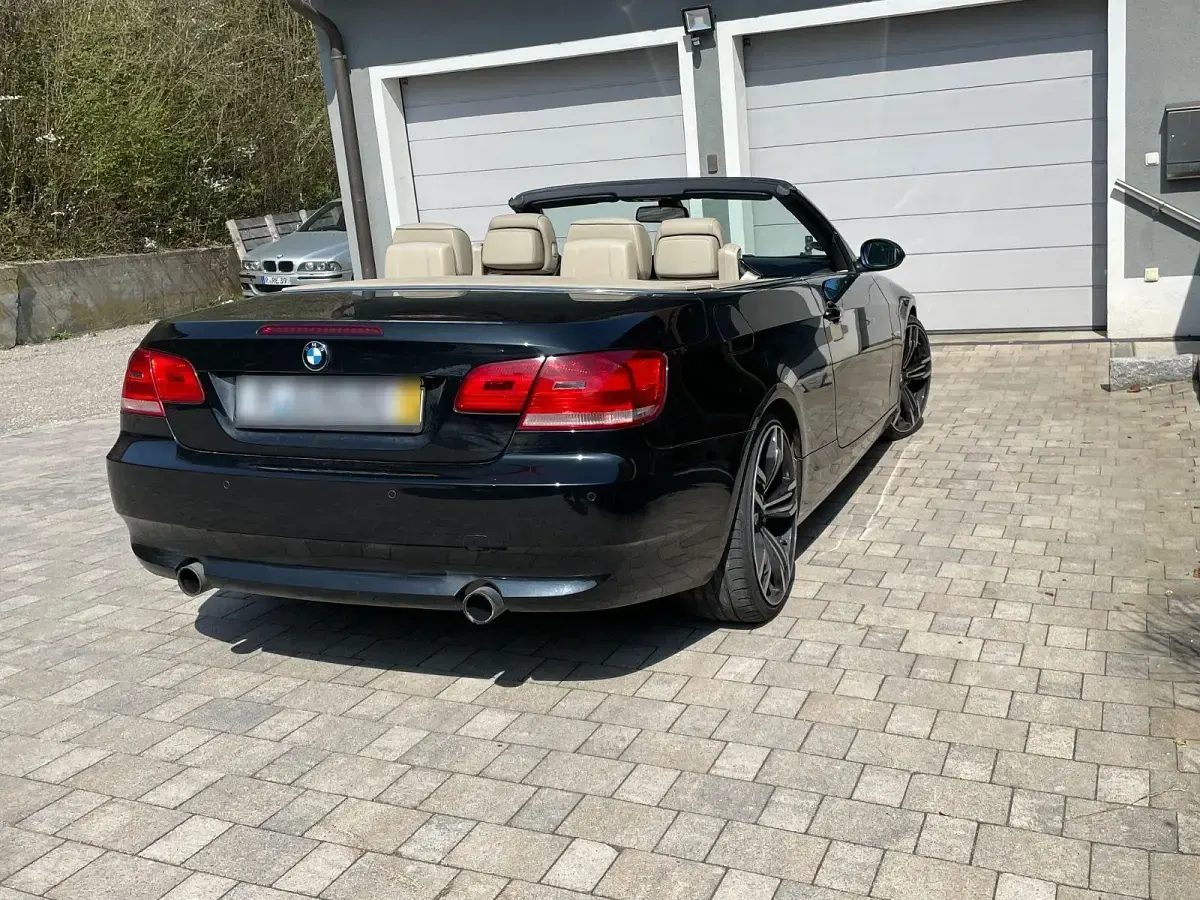 Używany BMW 335 Cabriolet Performance 306 KM (225 kW) 2008 Czarny Kabriolet