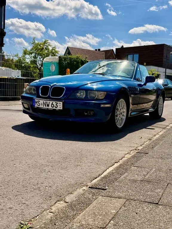 Gebraucht BMW Z3 Sport Line 118 PS (86 kW) 2002 Blau Cabrio