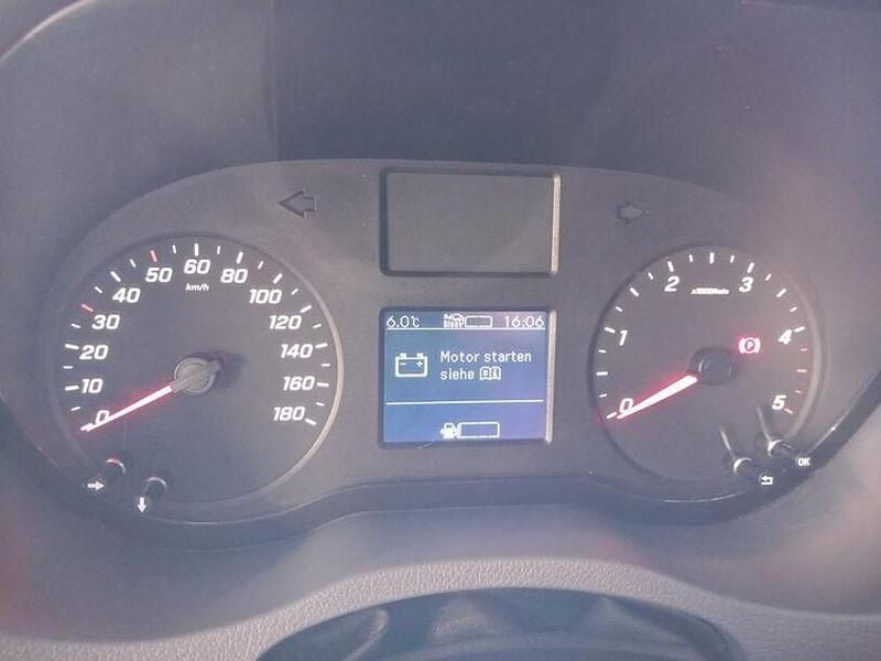 Gebraucht Mercedes Sprinter 143 PS (105 kW) 2020 Türkisblau Van