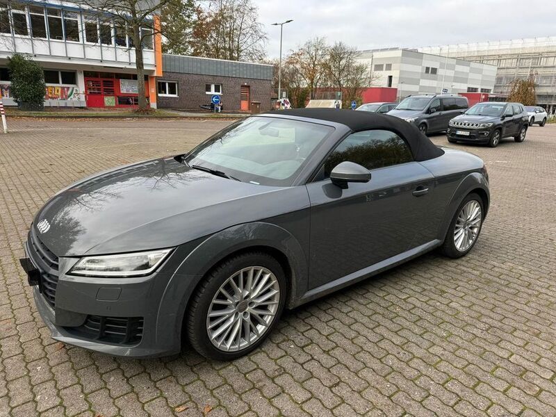 Gebraucht Audi TT Roadster Sport 179 PS (131 kW) 2016 Grau Cabrio