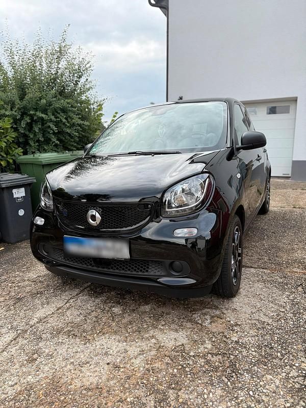 Schwarz Gebraucht 2019 Smart ForFour Electric Drive Kleinwagen | 9.500 € (Fairer Preis) - Bild 1/4