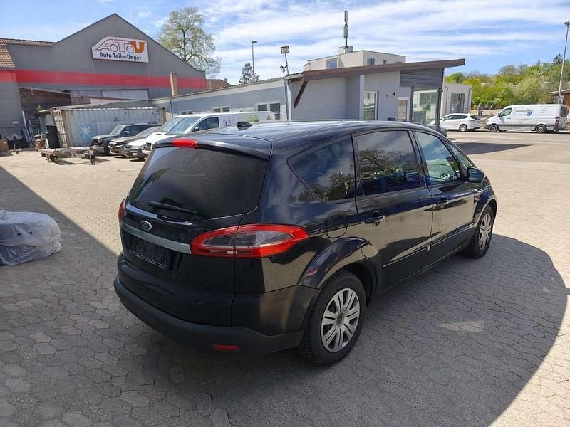 Second-hand Ford S-MAX S 116 CP (85 kW) 2011 Negru Monovolum