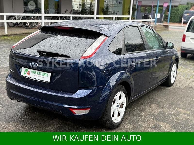 Gebraucht Ford Focus Viva 101 PS (74 kW) 2011 Blau Limousine