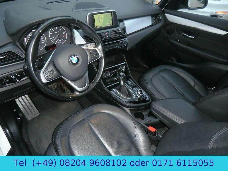 Gebraucht BMW 220 Active Tourer Advantage 190 PS (139 kW) 2016 Weiß Van / Kleinbus