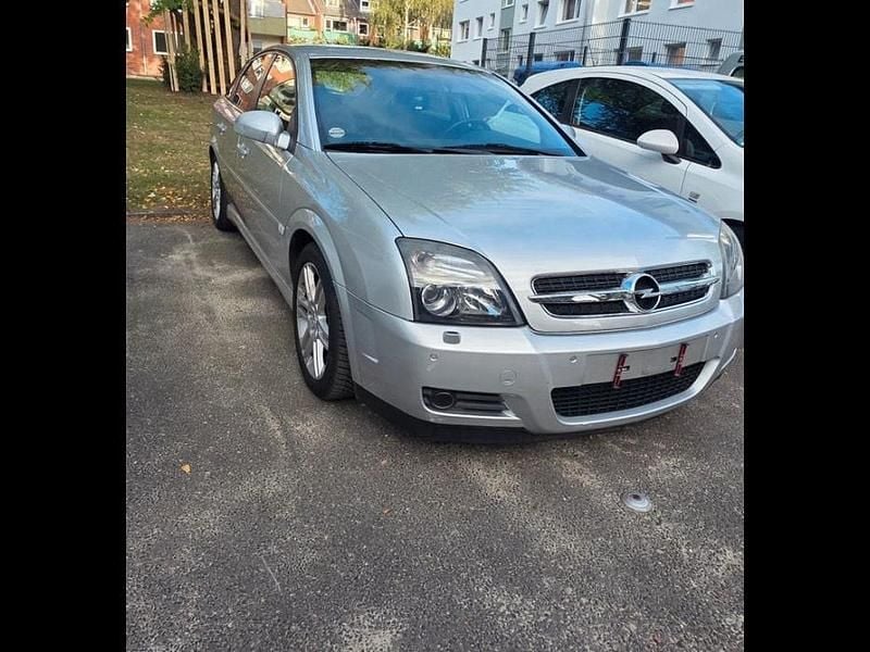 Silber Gebraucht 2003 Opel Vectra Limousine | 2.600 € (Fairer Preis) - Bild 1/4