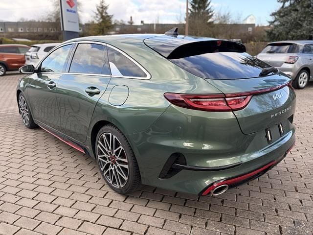 Gebraucht Kia ProCeed GT 204 PS (150 kW) 2023 Grün metallic Kombi