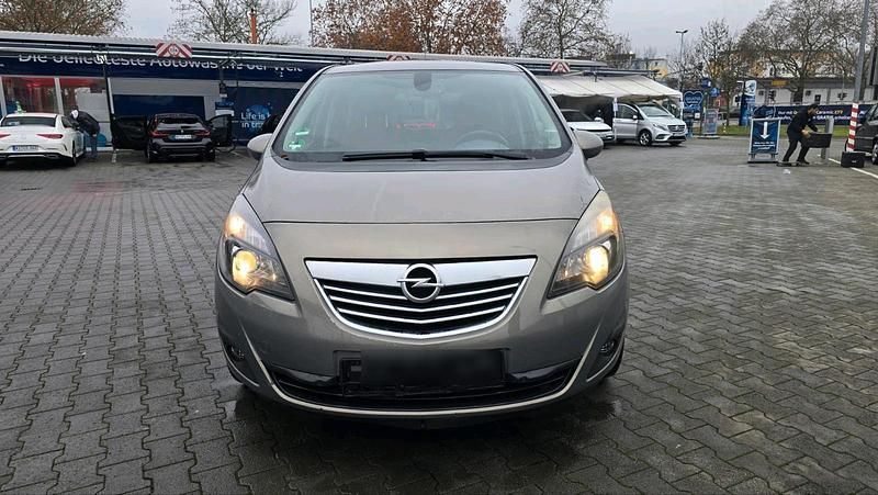 Grau Gebraucht 2013 Opel Meriva Van / Kleinbus | 3.799 € (Superpreis) - Bild 1/4