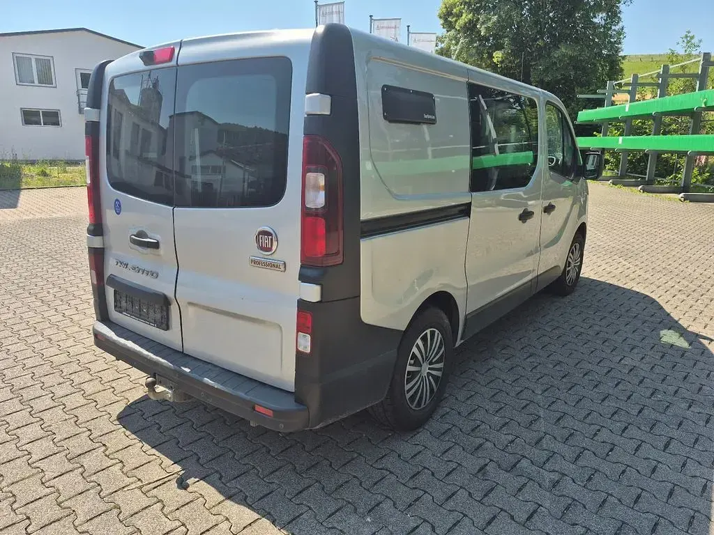 Gebraucht Fiat Talento 145 PS (106 kW) 2020 Silber Van / Kleinbus