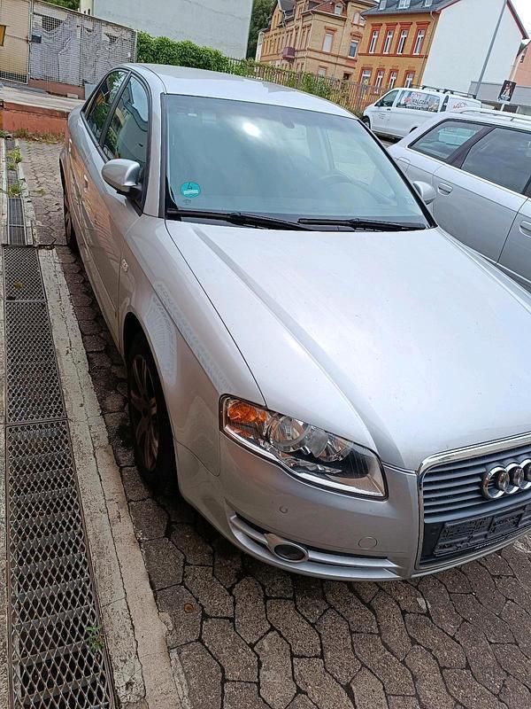 Silber Gebraucht 2006 Audi A4 Limousine | 1.500 € (Superpreis) - Bild 1/4