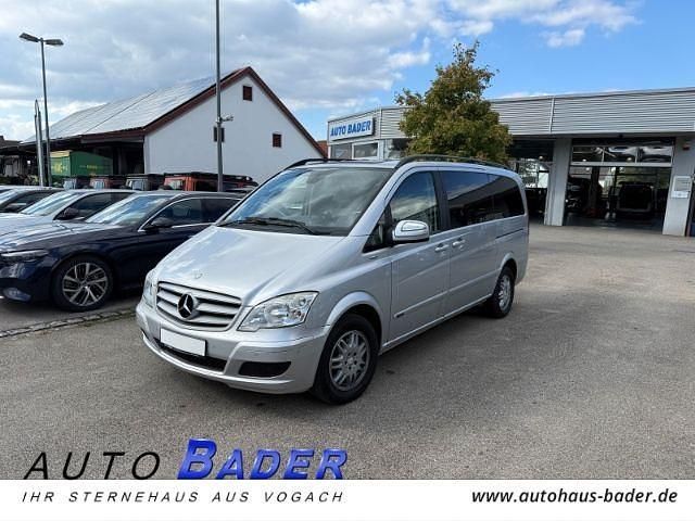 Silber Gebraucht 2011 Mercedes Viano Van / Kleinbus | 19.500 € (Fairer Preis) - Bild 1/4