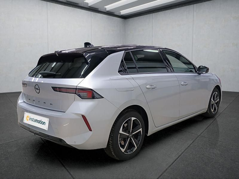 Gebraucht Opel Astra 131 PS (96 kW) 2025 Grau Limousine