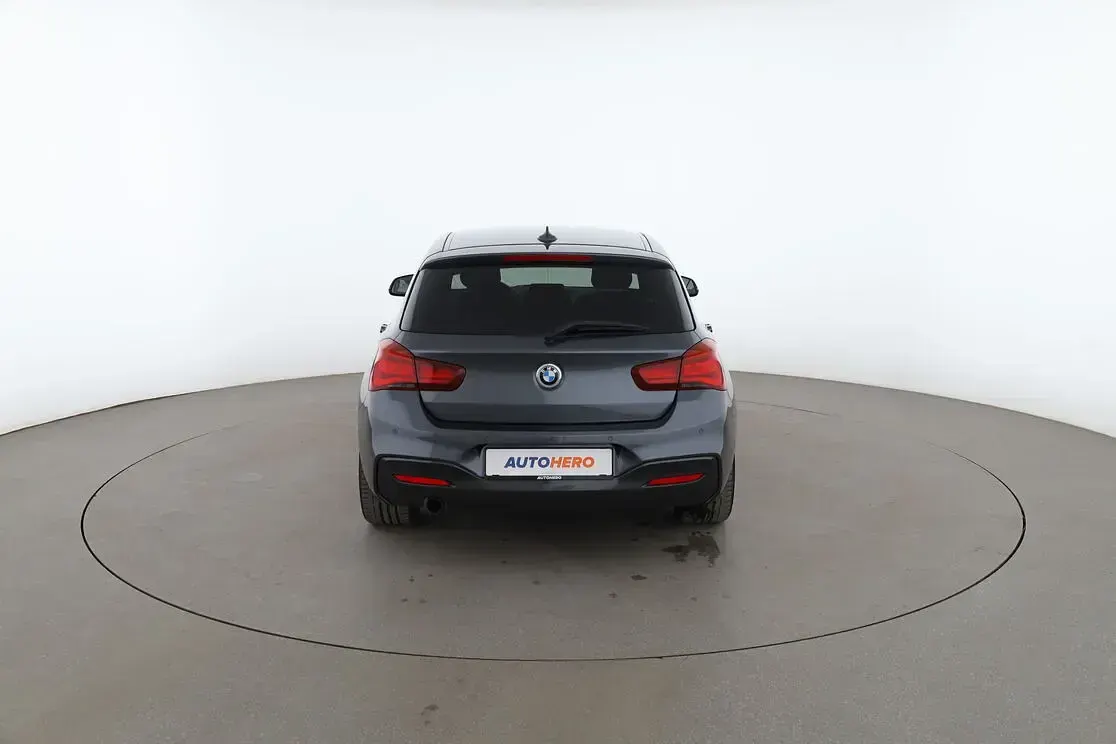 Gebraucht BMW 118 M Sport 2019 Grau Limousine