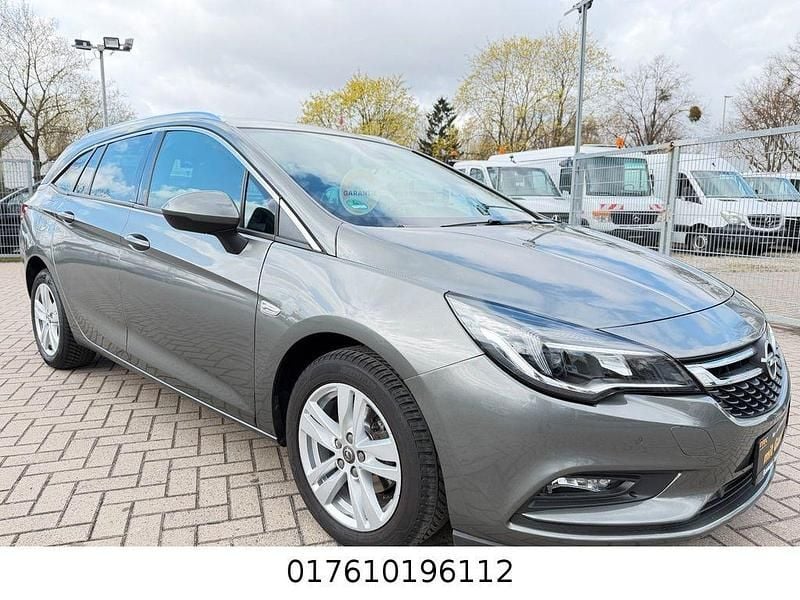 Gebraucht Opel Astra Dynamic 125 PS (91 kW) 2016 Grau Kombi