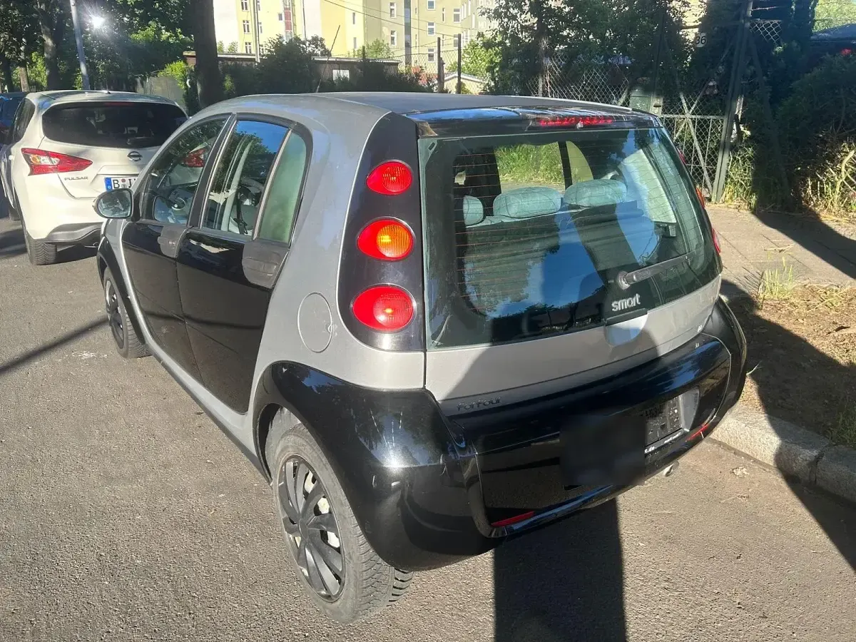 Gebraucht Smart ForFour 75 PS (55 kW) 2004 Schwarz Kleinwagen