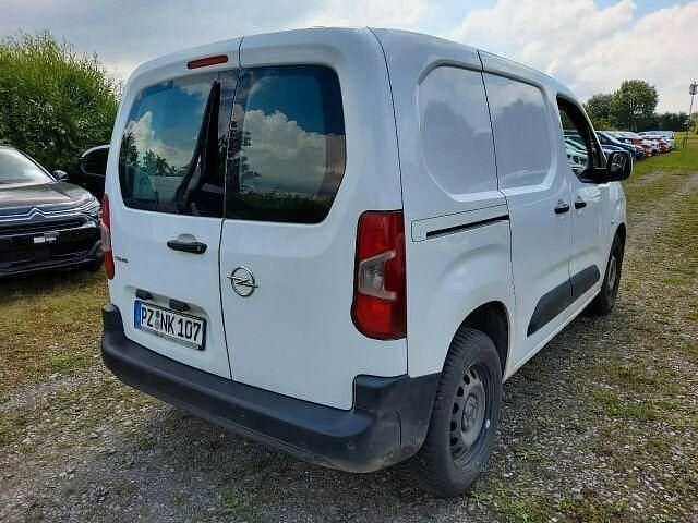 Second-hand Opel Combo Edition 102 CP (75 kW) 2020 Andere farbe Monovolum