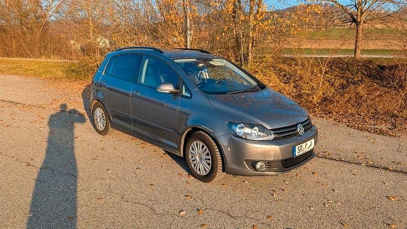 Grau Gebraucht 2011 VW Golf VI Team Limousine | 4.999 € (Superpreis) - Bild 1/4