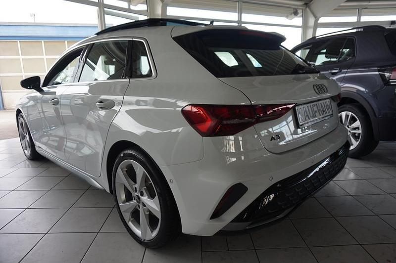 Gebraucht Audi A3 S-Line 150 PS (110 kW) 2025 Weiß Limousine
