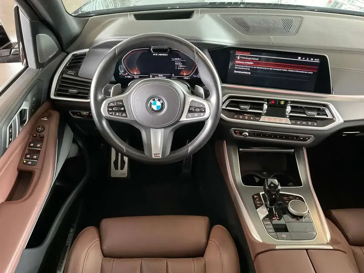 Gebraucht BMW X5 M 530 PS (389 kW) 2022 Carbonschwarz SUV