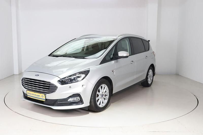 Silber Gebraucht 2020 Ford S-MAX S Van / Kleinbus | 13.790 € - Bild 1/4