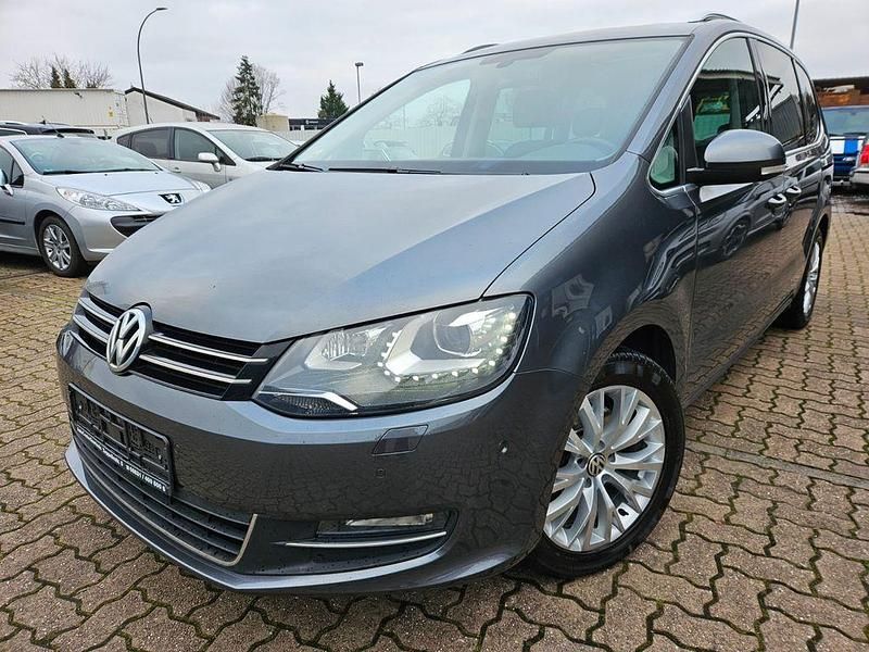 Gebraucht VW Sharan Highline 177 PS (130 kW) 2015 Grau Van / Kleinbus
