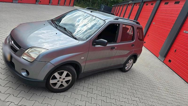Gebraucht Suzuki Ignis 70 PS (51 kW) 2006 Grau Kleinwagen