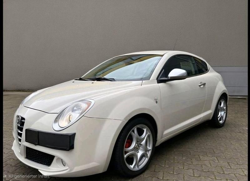 Weiß Gebraucht 2011 Alfa Romeo MiTo Kleinwagen | 5.700 € (Teuer) - Bild 1/4