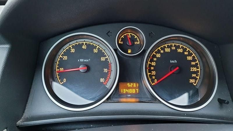 Gebraucht Opel Astra Cabriolet 105 PS (77 kW) 2006 Grau Cabrio