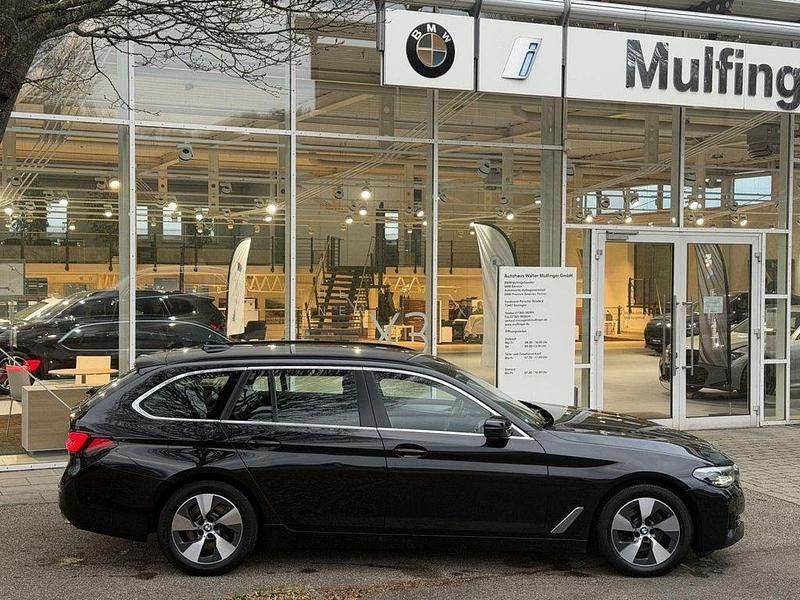 Gebraucht BMW 520 190 PS (139 kW) 2022 Schwarz Limousine