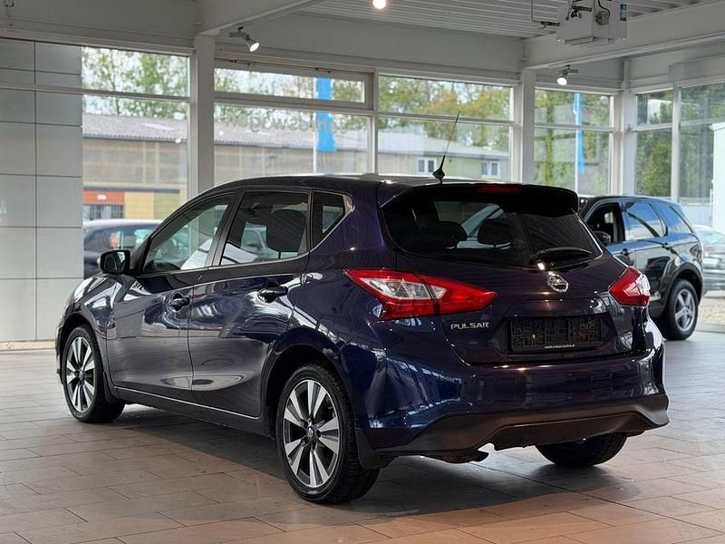 Gebraucht Nissan Pulsar 360º 116 PS (85 kW) 2014 Blau Kleinwagen