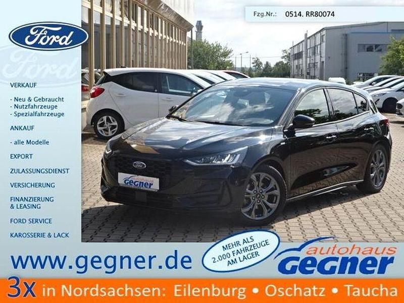 Gebraucht Ford Focus ST-Line 116 PS (85 kW) 2024 Obsidianschwarz metallic Limousine