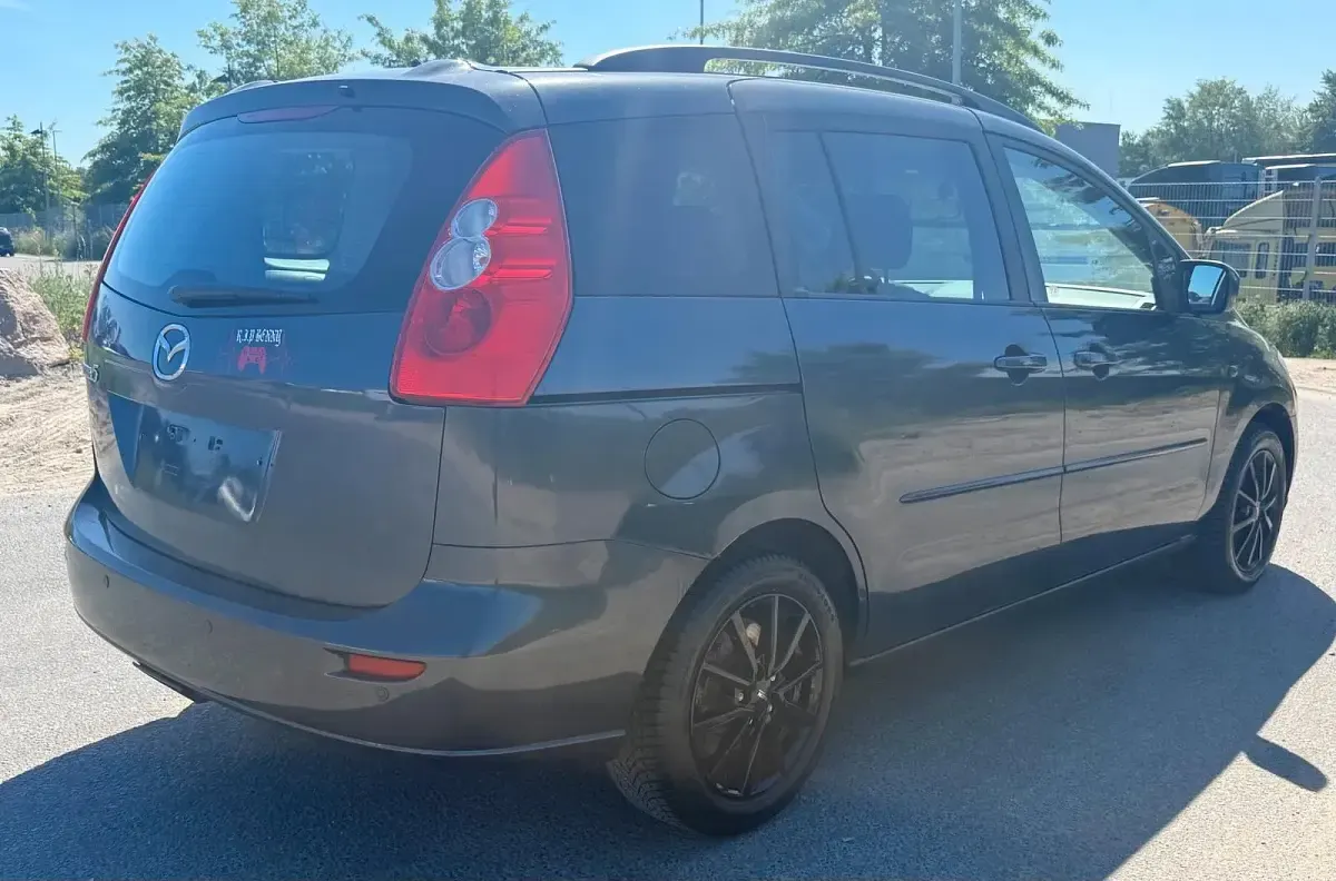 Gebraucht Mazda 5 115 PS (84 kW) 2006 Grau Van / Kleinbus