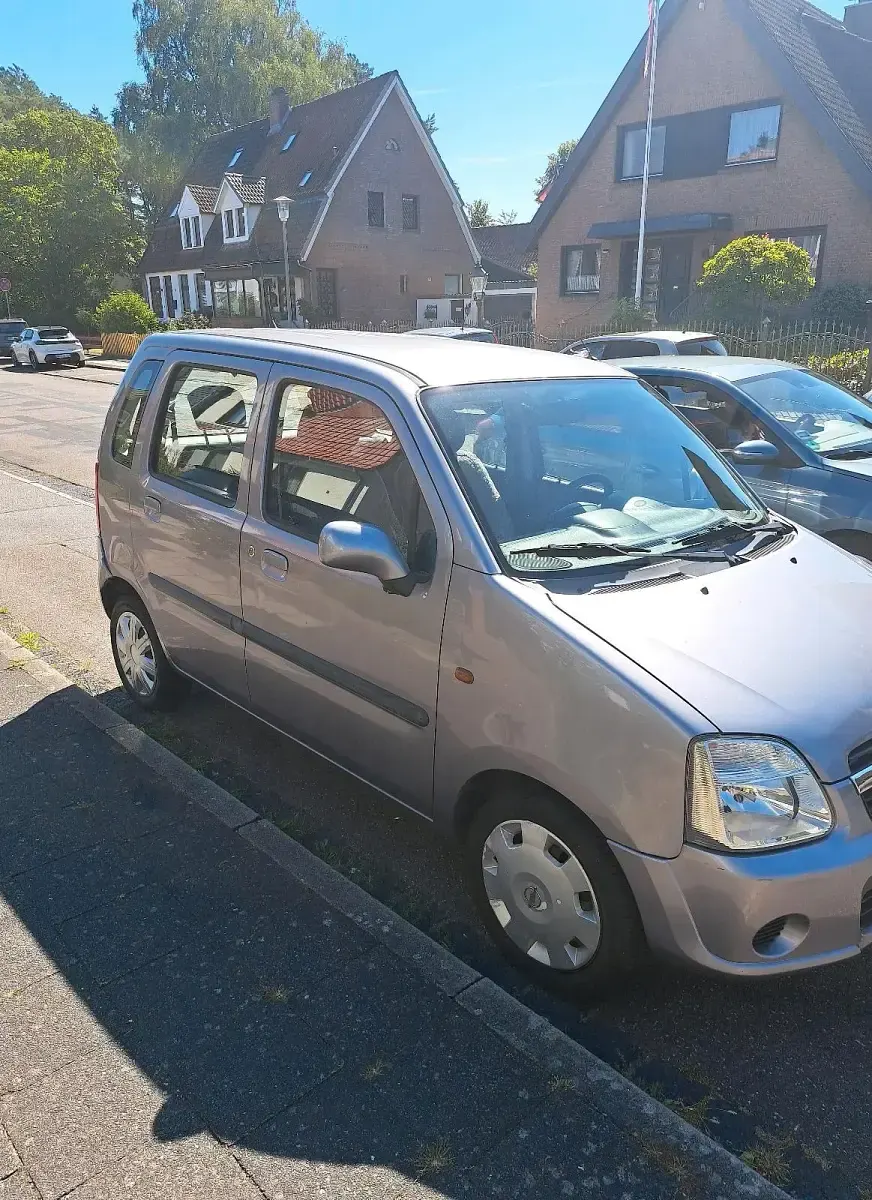 Gebraucht Opel Agila 60 PS (44 kW) 2004 Violet Van / Kleinbus