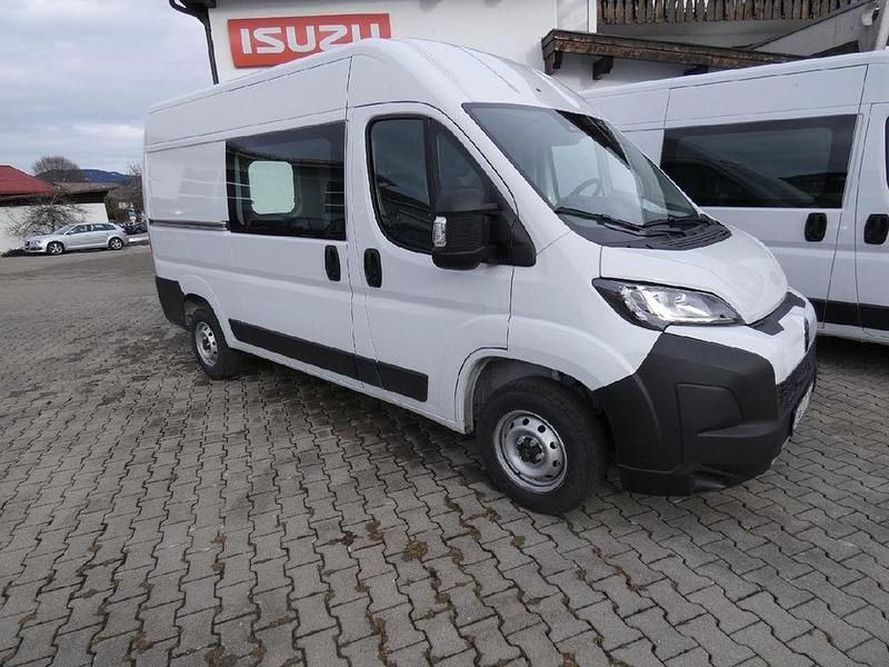 Neu Citroën Jumper 140 PS (102 kW) 2026 Van / Kleinbus