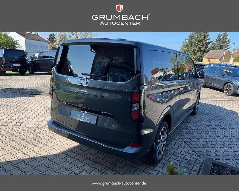 Neu Ford Tourneo Titanium 170 PS (125 kW) 2026 Magnetic grau metallic Van / Kleinbus