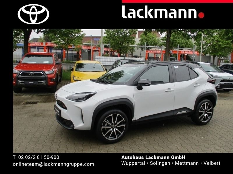 Gebraucht 2024 Toyota Yaris Hybrid Premium SUV | 33.990 € (Teuer) - Bild 1/4