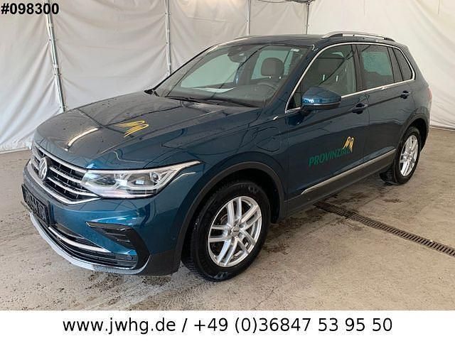Blue metallic Gebraucht 2021 VW Tiguan SUV | 25.450 € (Fairer Preis) - Bild 1/4