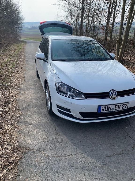 Gebraucht VW Golf VII Cup 110 PS (80 kW) 2015 Weiß Limousine