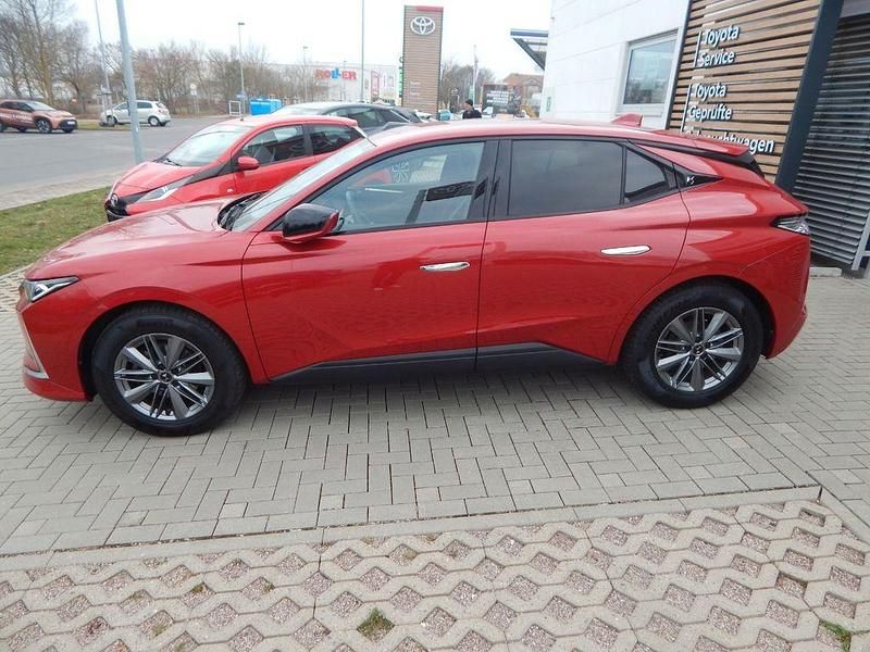 Gebraucht DS Automobiles DS4 Performance Line Plus 131 PS (96 kW) 2023 Lackierung peperoncino red/typ SUV