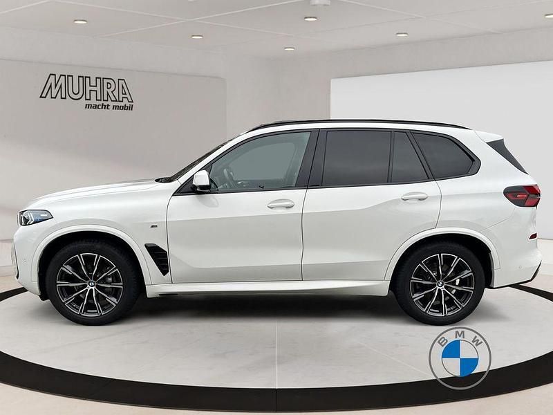 Gebraucht BMW X5 M Sport 352 PS (258 kW) 2025 Alpinweiss iii SUV