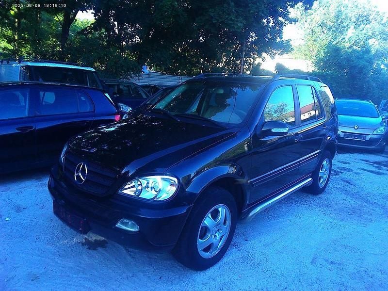 Schwarz Gebraucht 2004 Mercedes ML270 SUV | 2.550 € (Superpreis) - Bild 1/4