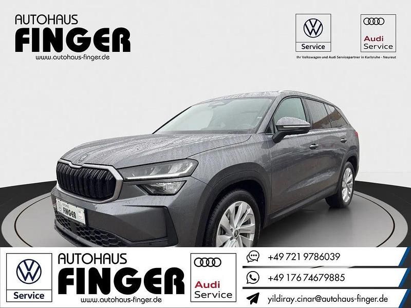 Grau Gebraucht 2025 Skoda Kodiaq Selection SUV | 40.980 € (Superpreis) - Bild 1/3