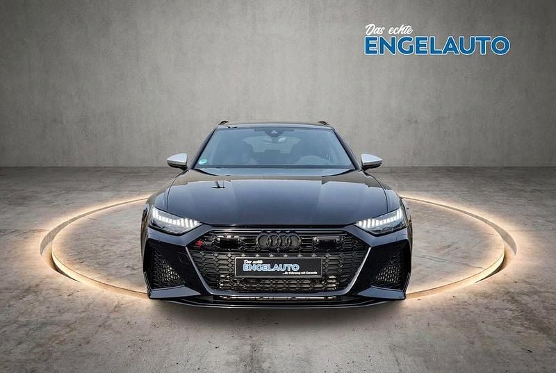 Second-hand Audi RS6 Performance 630 CP (463 kW) 2024 Negru Break
