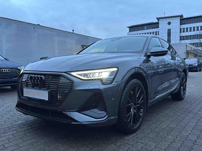 Gebraucht Audi e-tron Sportback S-Line 230 kW (313 PS) 2022 Daytonagrau perleffekt SUV