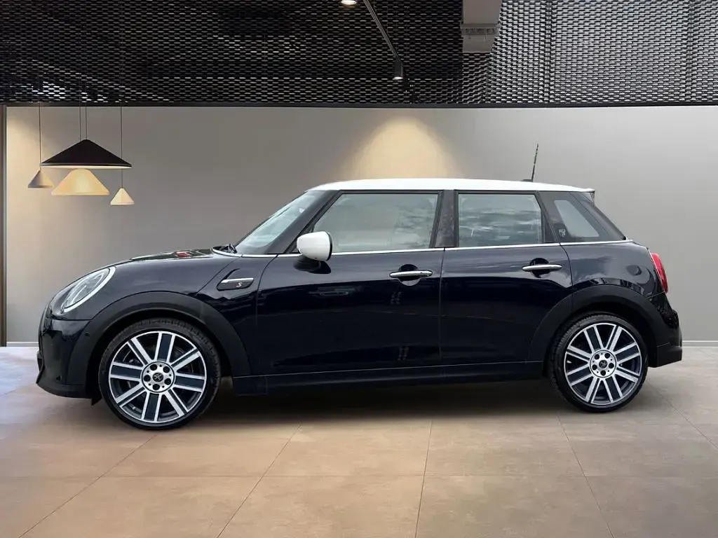 Gebraucht Mini Cooper S 178 PS (130 kW) 2022 Schwarz Kleinwagen