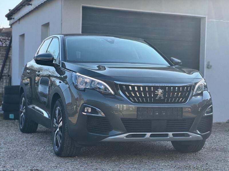 Grau Gebraucht 2019 Peugeot 3008 Allure SUV | 14.900 € (Superpreis) - Bild 1/4