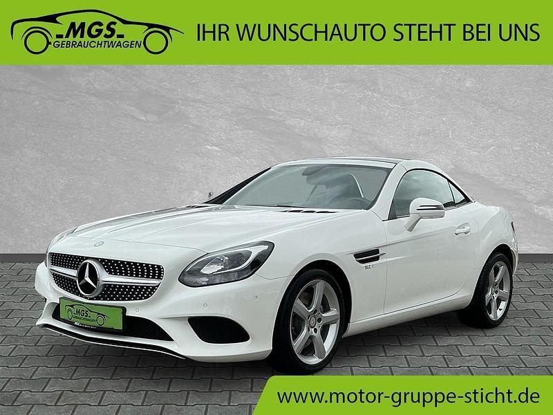 Weiss Gebraucht 2016 Mercedes SLC200 Cabrio | 26.490 € (Fairer Preis) - Bild 1/4