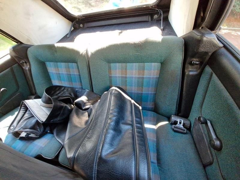 Gebraucht VW Golf Cabriolet 98 PS (72 kW) 1990 Grün Cabrio